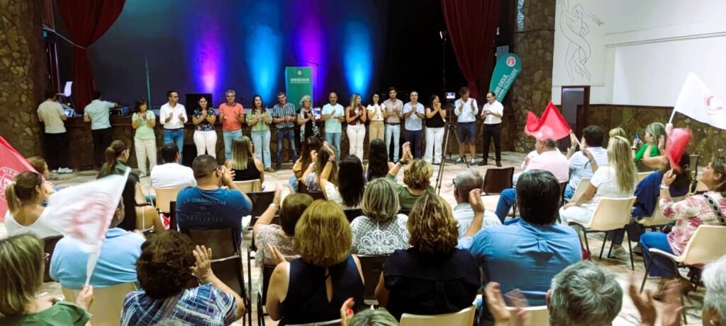 𝗦𝗮𝗹𝘃𝗮𝗱𝗮 𝗲 𝗤𝘂𝗶𝗻𝘁𝗼𝘀 𝗻𝗼 𝗰𝗼𝗿𝗮𝗰̧𝗮̃𝗼. 𝗖𝗼𝗺𝗽𝗿𝗼𝗺𝗶𝘀𝘀𝗼 𝗻𝗮 𝗮𝗰̧𝗮̃𝗼!

O Partido Socialista est...