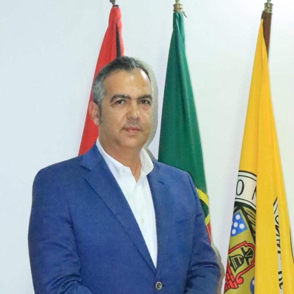 𝐀𝐧𝐭𝐨́𝐧𝐢𝐨 𝐆𝐫𝐚𝐝𝐞 𝐞𝐥𝐞𝐢𝐭𝐨 𝐂𝐨𝐨𝐫𝐝𝐞𝐧𝐚𝐝𝐨𝐫 𝐃𝐢𝐬𝐭𝐫𝐢𝐭𝐚𝐥 𝐝𝐚 𝐀𝐍𝐀𝐅𝐑𝐄

A Concelhia de Beja do Pa...